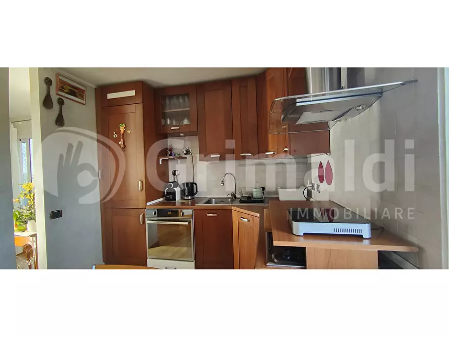 Immagine 11 di Appartamento in vendita  in Via Mongardino, 7 a Roma