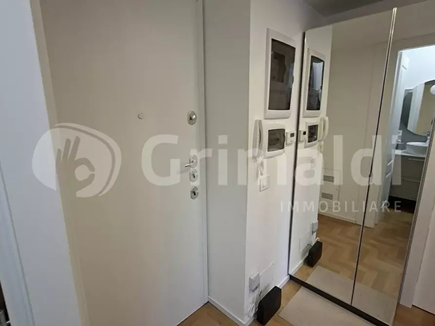 Immagine 27 di Appartamento in affitto  in Via Farini, 6 a Milano