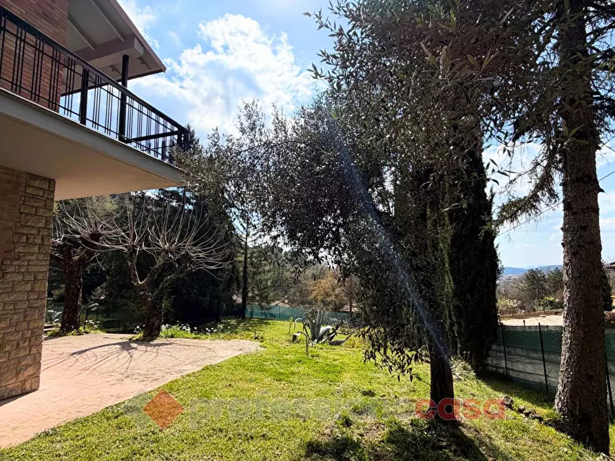 Immagine 26 di Villa in vendita  in Strada Dei Conservoni a Perugia