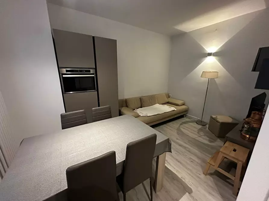 Immagine 5 di Appartamento in vendita  in Via Rapisardi, 8 a Riccione