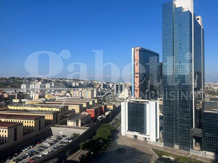 Immagine 1 di Ufficio in vendita  in Via Giovanni Porzio a Napoli