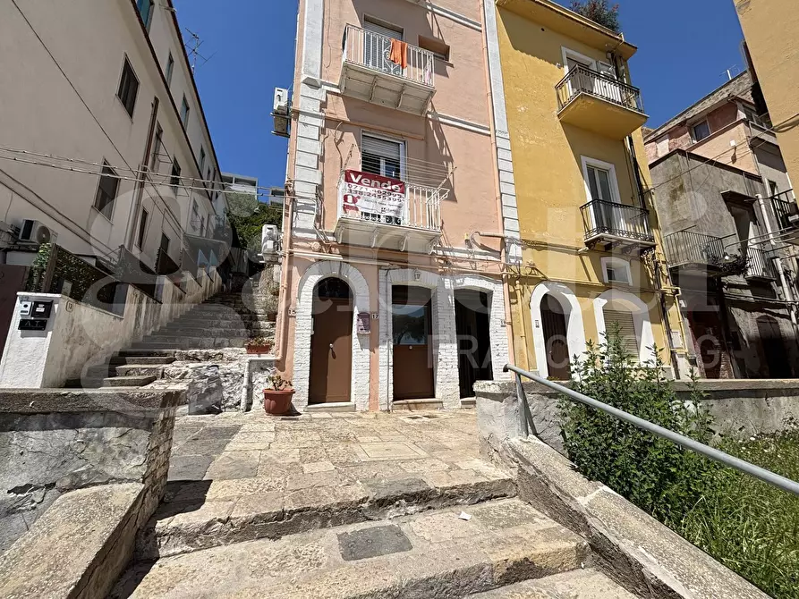 Immagine 23 di Appartamento in vendita  in Vico San Luigi, 15 a Gaeta