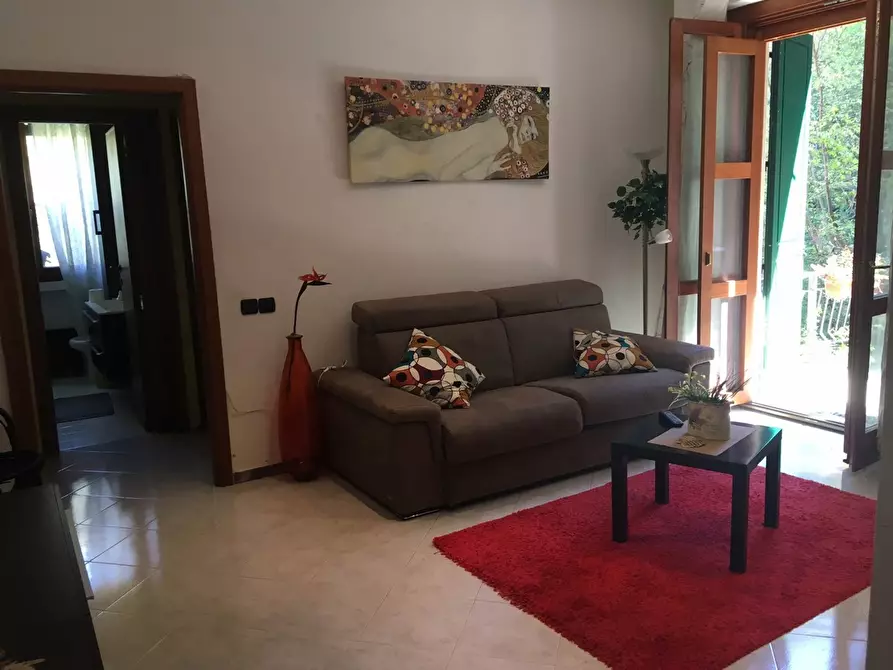 Immagine 1 di Appartamento in vendita  in Via CARBOGNANO, 10 a Lerici