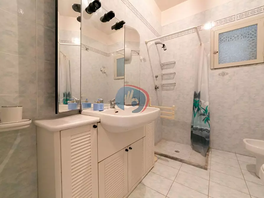 Immagine 25 di Casa bifamiliare in vendita  in Viale Orsa Maggiore, 68 a Gallipoli
