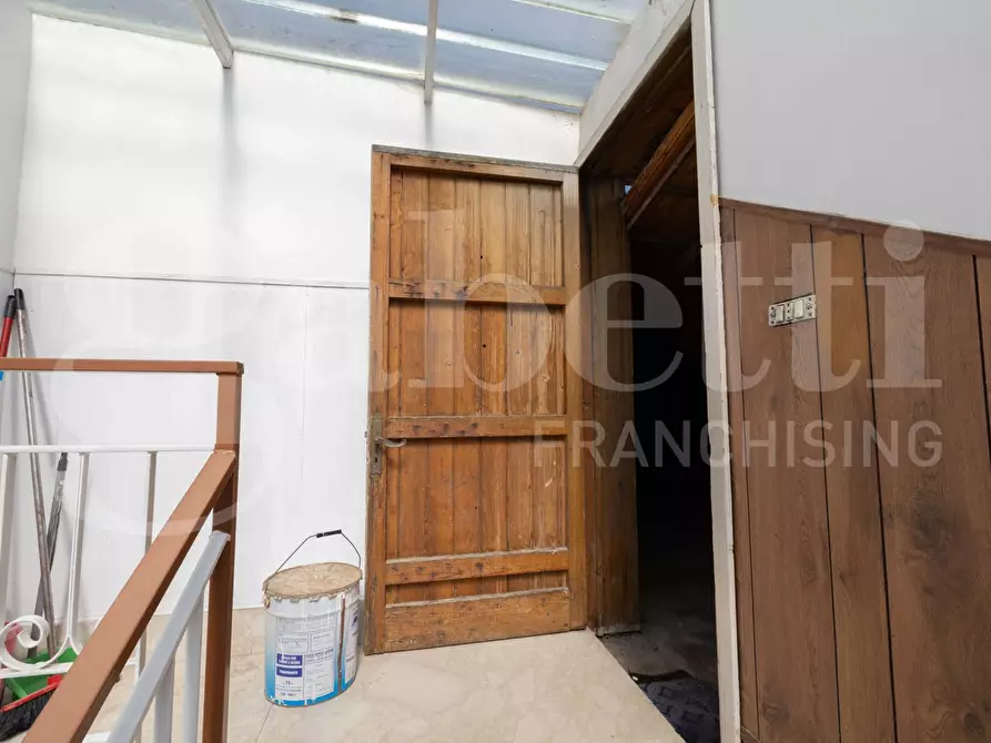 Immagine 35 di Appartamento in vendita  in Via OBERDAN, 10 a Ragusa