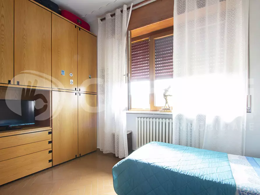 Immagine 28 di Albergo/B&B/Residence in vendita  in Via Besozzo, 12 a Mercallo