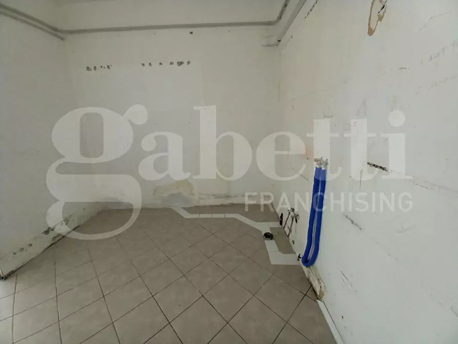 Immagine 17 di Negozio in affitto  in Via BORGO SAN GIOVANNI - VIA GRANATIERI DI SARDEGNA, 00 a Chioggia
