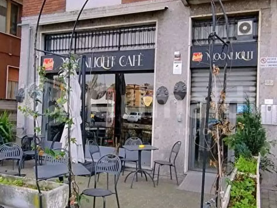 Immagine 2 di Negozio in vendita  in Via Sant'Anna, 58 a Brugherio