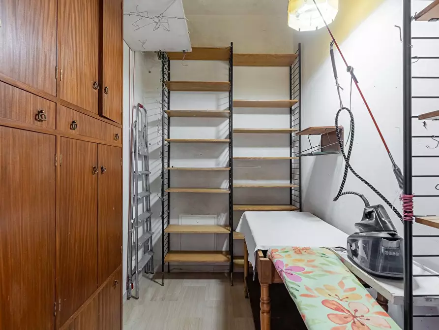 Immagine 21 di Appartamento in vendita  in Viale Roma, 13 a Bologna