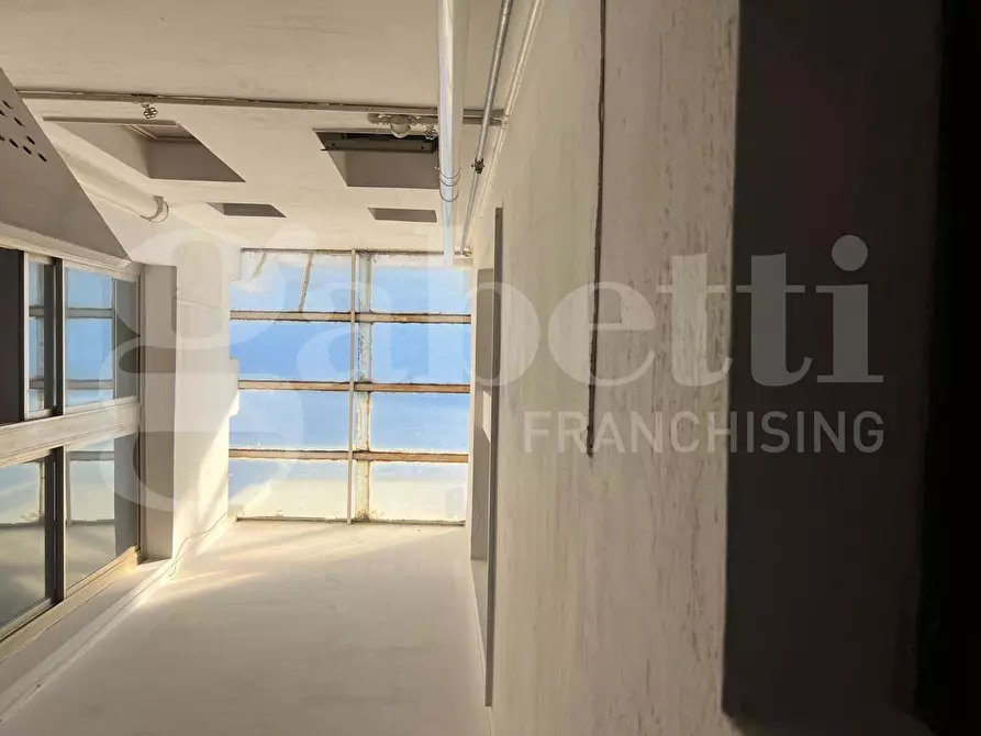 Immagine 8 di Palazzo in vendita  in Via CATULLO, 3 a Grottaglie