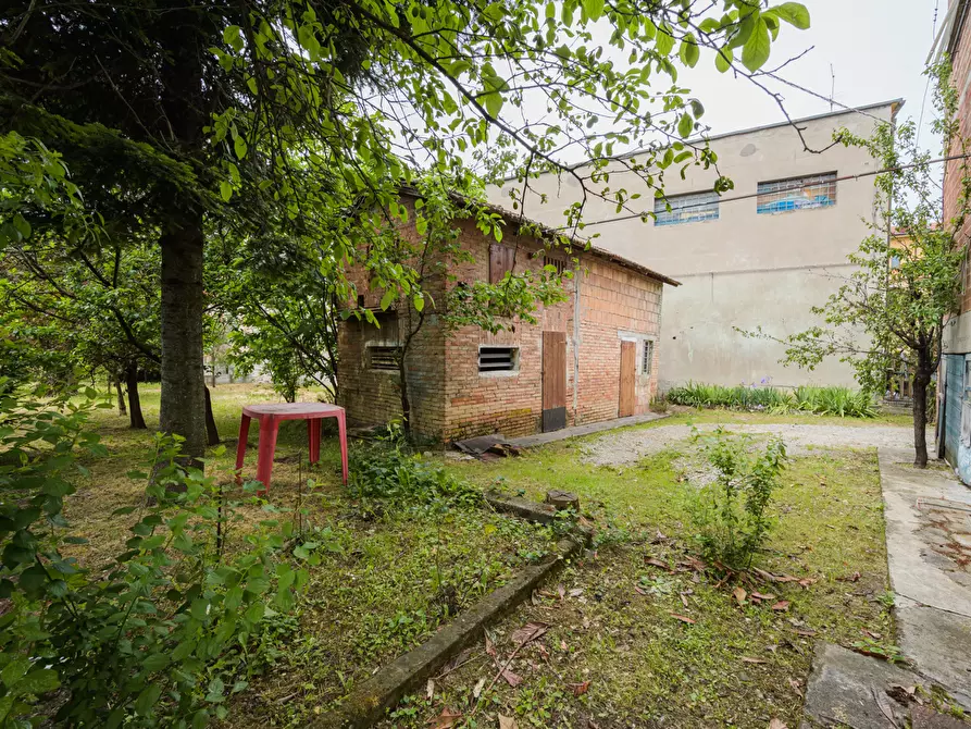 Immagine 38 di Villa in vendita  in Via 4 NOVEMBRE a Maranello
