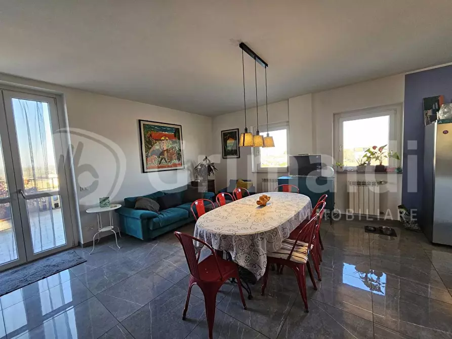 Immagine 7 di Appartamento in vendita  in Via UNGARETTI, SNC a Inverno E Monteleone