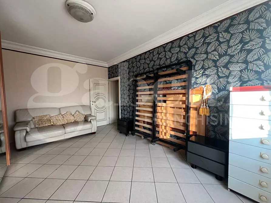 Immagine 8 di Appartamento in vendita  in Piazza Roma, 1 a Mariano Comense