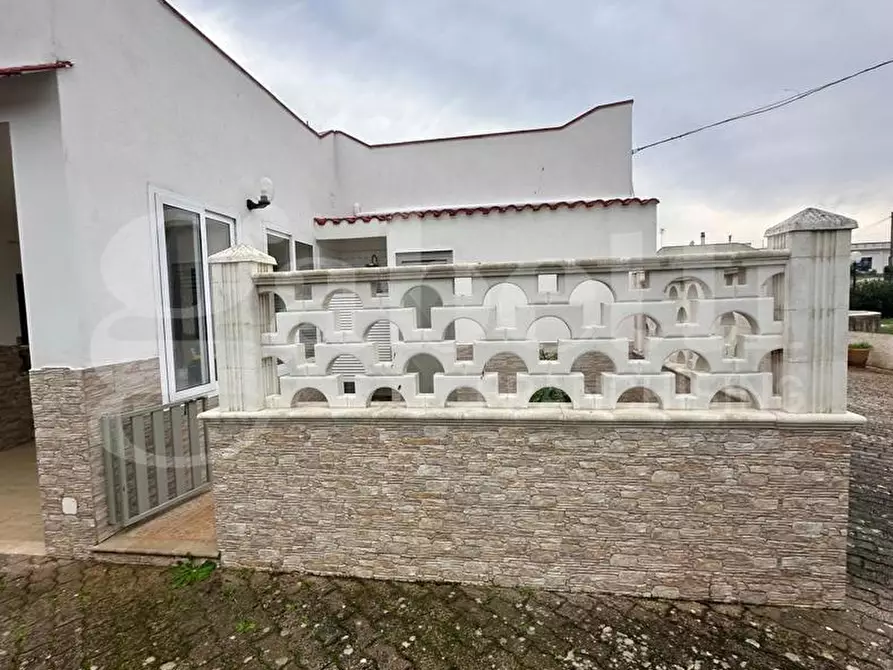 Immagine 2 di Casa trifamiliare in vendita  in Contrada Santa Caterina, sn a Ostuni