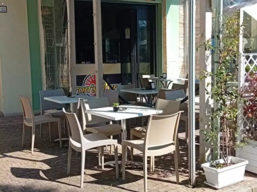Immagine 14 di Attività commerciale in vendita  in Piazza napoli  milano marittima, 13 a Cervia