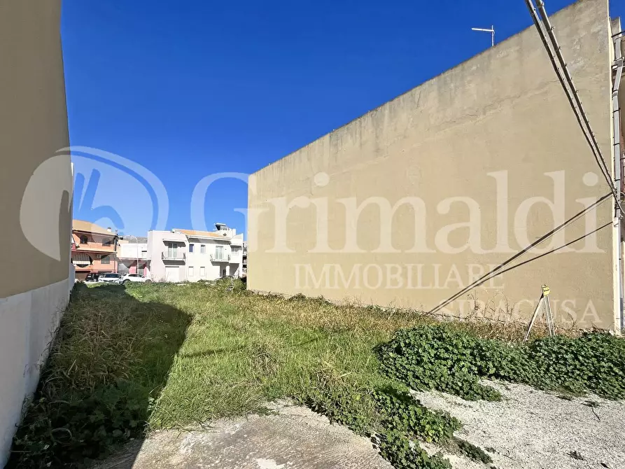 Immagine 5 di Terreno residenziale in vendita  in Via Ninni CassarÃ , 0 a Avola