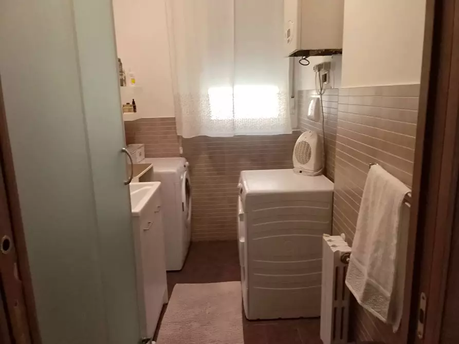 Immagine 11 di Appartamento in vendita  in Piazza BRODOLINI, 215 a Taranto