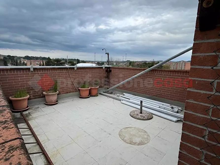 Immagine 20 di Villa in vendita  in Via Guido Bruni a Monteroni D'arbia