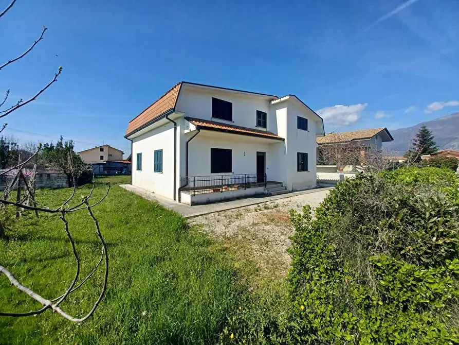 Immagine 1 di Casa indipendente in vendita  in Via Pozzo Pantano, snc a Sora