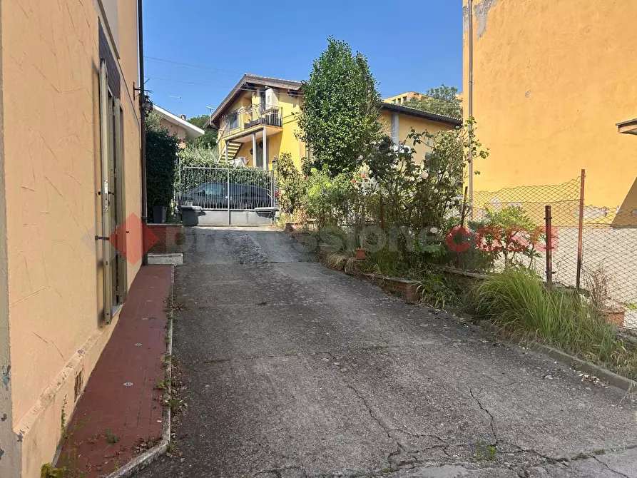 Immagine 23 di Appartamento in vendita  in Via Vecchia di Marino a Grottaferrata