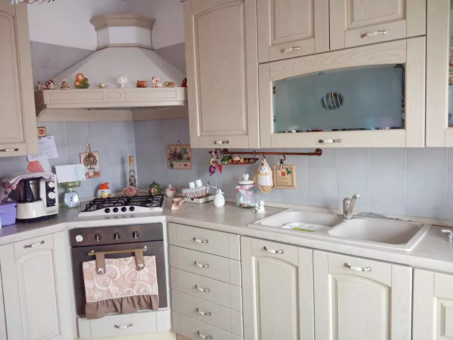 Immagine 13 di Appartamento in vendita  in Piazza SANDRO PERTINI, 5 a Taranto