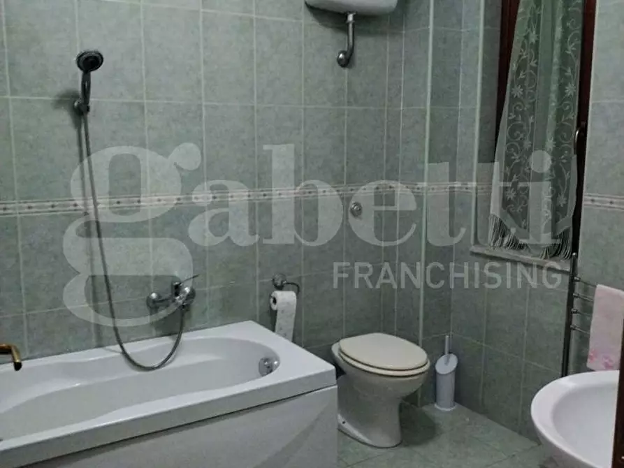 Immagine 15 di Appartamento in vendita  in Via Ghandi, 39 a Orta Di Atella