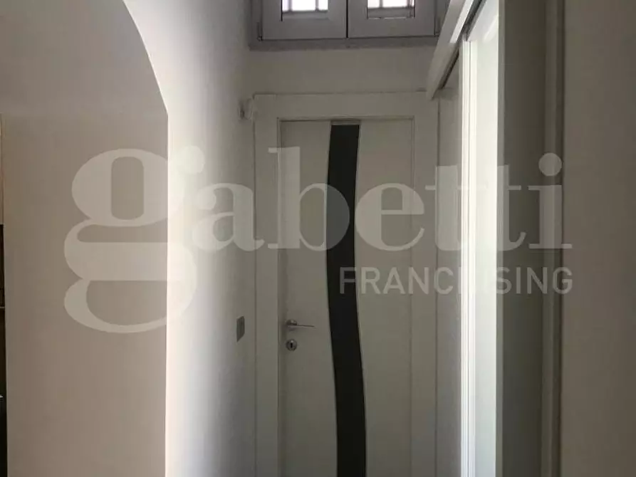 Immagine 4 di Appartamento in affitto  in Via Maresca a Torre Annunziata