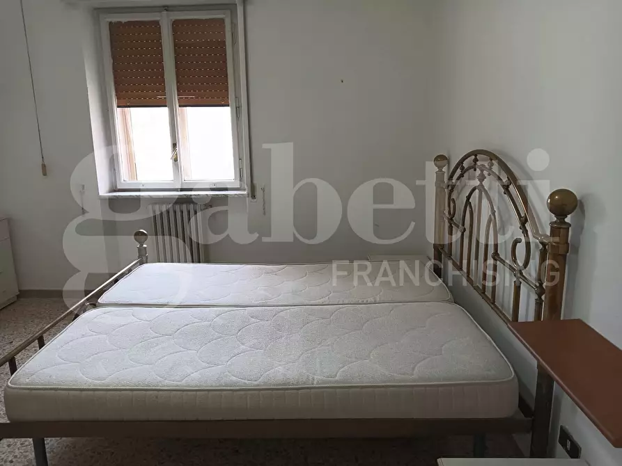 Immagine 1 di Appartamento in affitto  in Via GALEAZZO DI TARSIA, 17 a Catanzaro