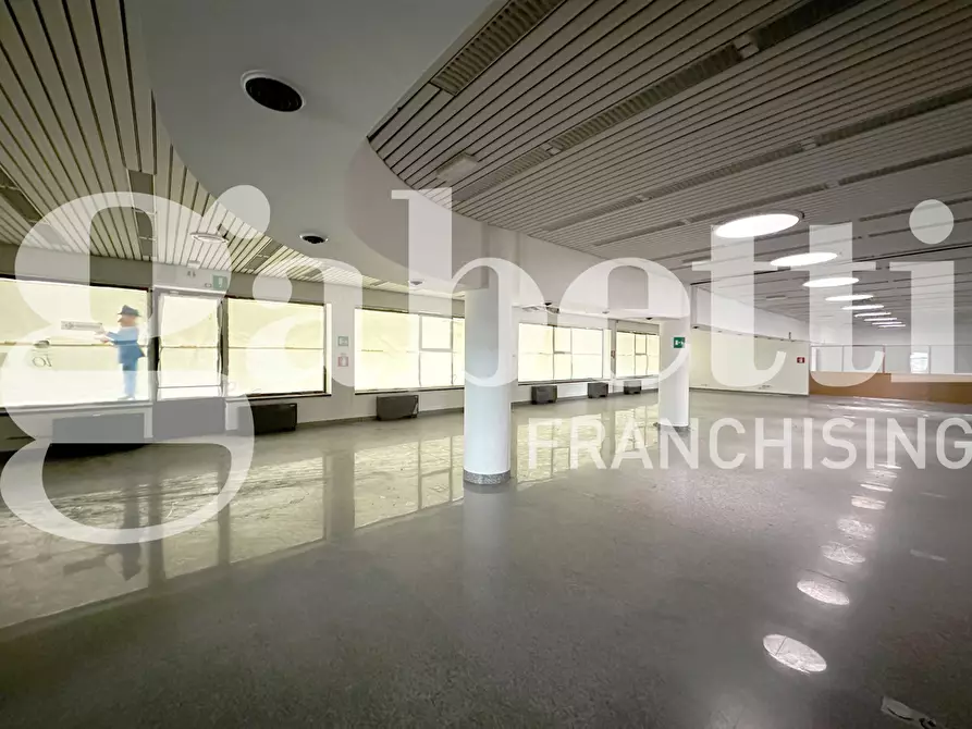 Immagine 3 di Ufficio in vendita  in Via Giuriolo, 2 a Montecchio Maggiore