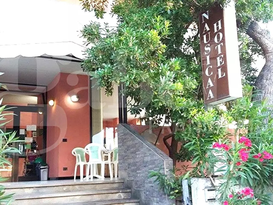 Immagine 1 di Albergo/B&B/Residence in vendita  in Via G. Marconi, 0 a Tortoreto
