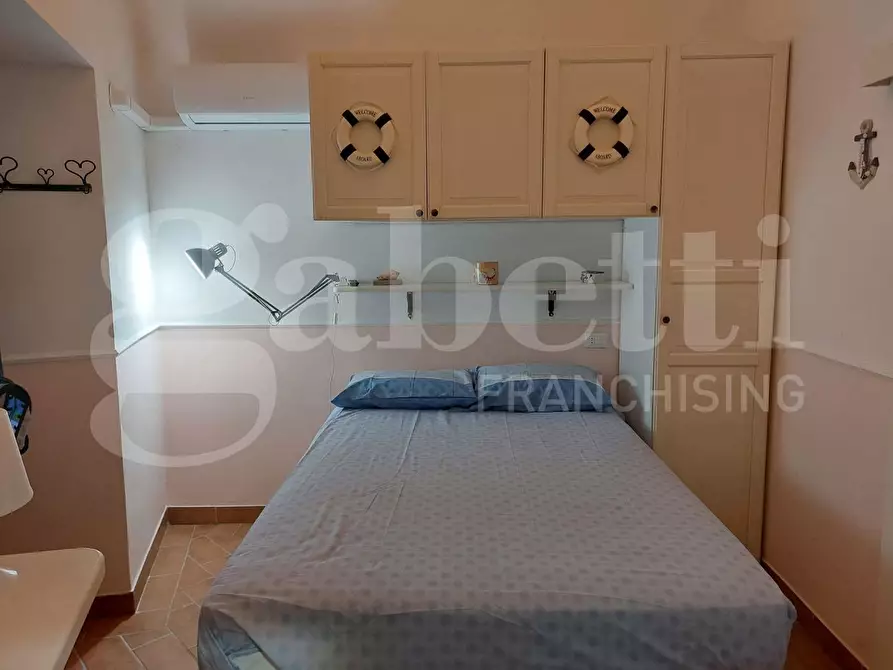 Immagine 7 di Appartamento in vendita  in Via Aragonese, s.n.c. a Gaeta