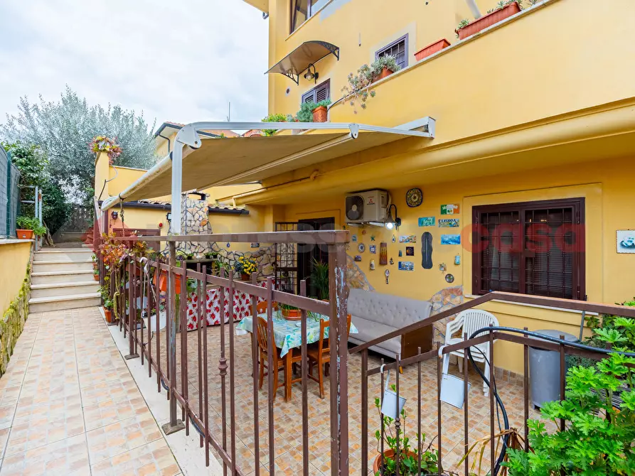 Immagine 15 di Casa quadrifamiliare in vendita  in Via Monteprandrone a Roma