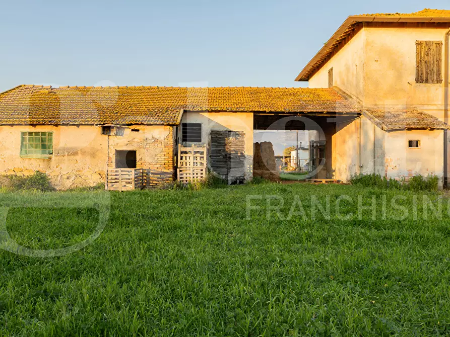 Immagine 4 di Casa bifamiliare in vendita  in Strada del Truglio, 20 a Latina