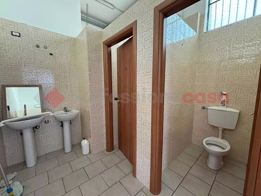 Immagine 16 di Negozio in affitto  in Via casilina km 61., snc a Anagni