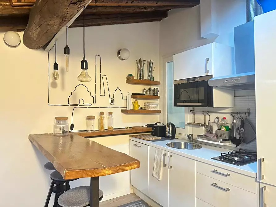 Immagine 3 di Appartamento in affitto  in Via Castiglione, 77 a Bologna