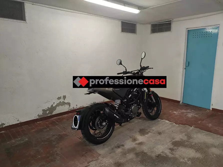 Immagine 4 di Box auto in vendita  in Via MUZIO PANSA, 5 a Chieti