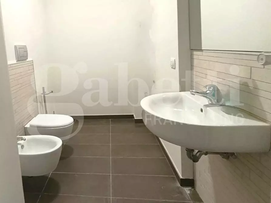 Immagine 24 di Appartamento in vendita  in Via DANTE ALIGHIERI, 97 a Ragusa