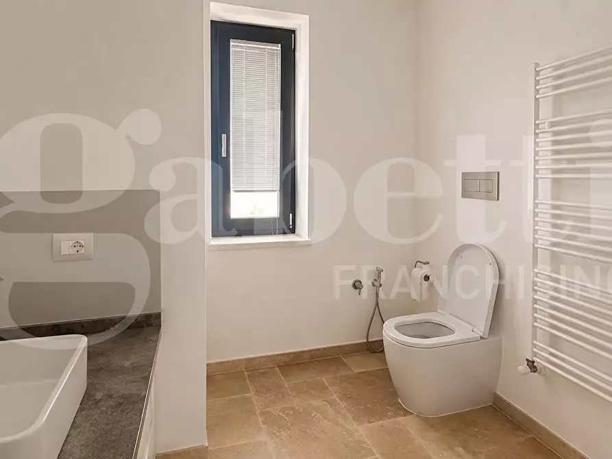Immagine 18 di Villa in vendita  in Contrada Tamburroni, sn a Ostuni