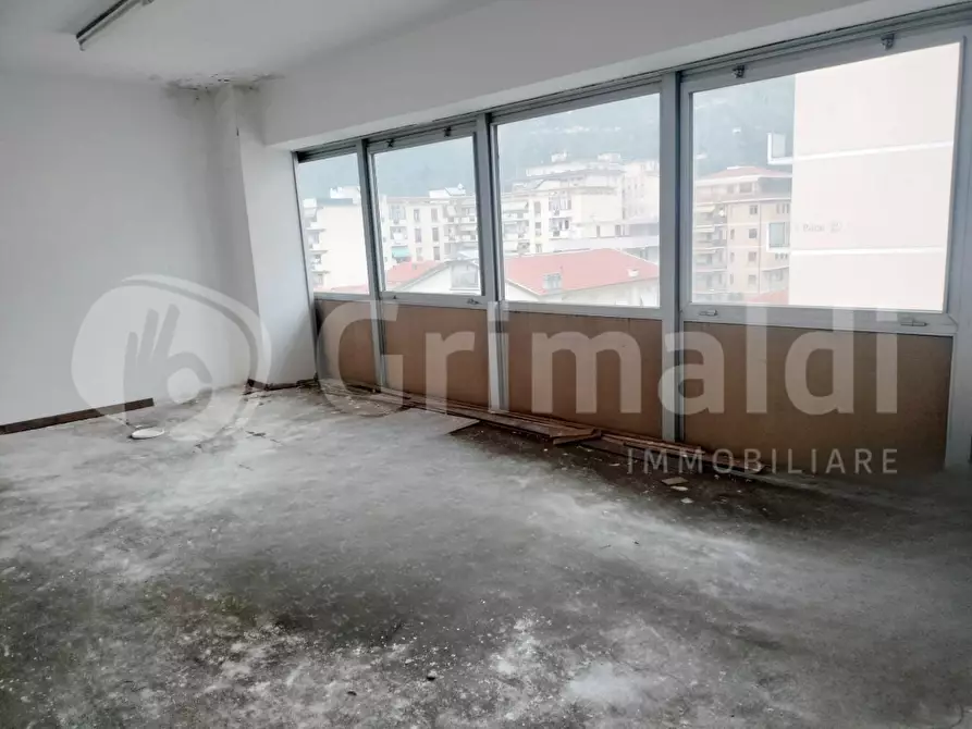 Immagine 12 di Ufficio in vendita  in Via MARINA VECCHIA, 1 a Massa