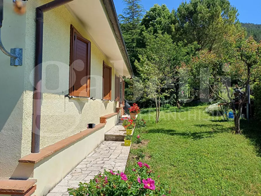 Immagine 5 di Villa in vendita  in Via SAN MARIA DEL MONTE, snc a Borbona