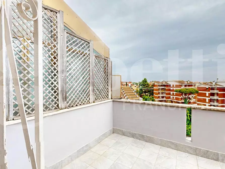 Immagine 15 di Appartamento in vendita  in Via dei Marcellini, 33 a Roma