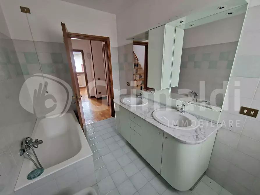 Immagine 13 di Villetta a schiera in vendita  in Via Madre Cabrini, 80 a Sant'angelo Lodigiano