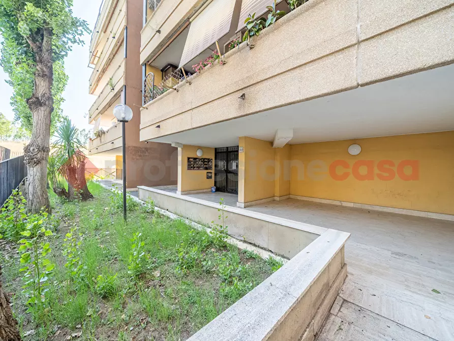 Immagine 33 di Appartamento in vendita  in Via Rodolfo Verduzio a Roma