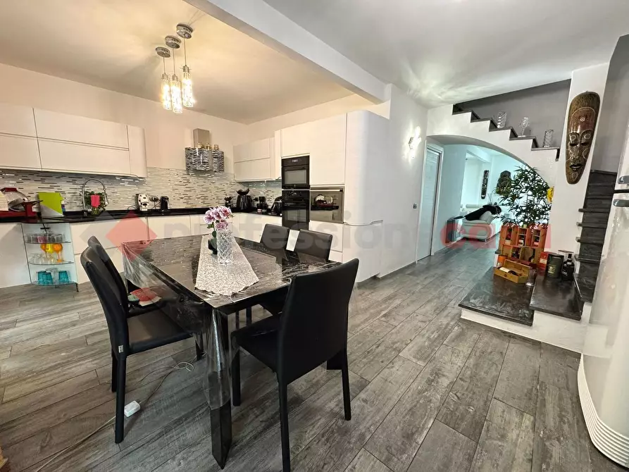 Immagine 16 di Villa in vendita  in Via BARTOLENA a Livorno