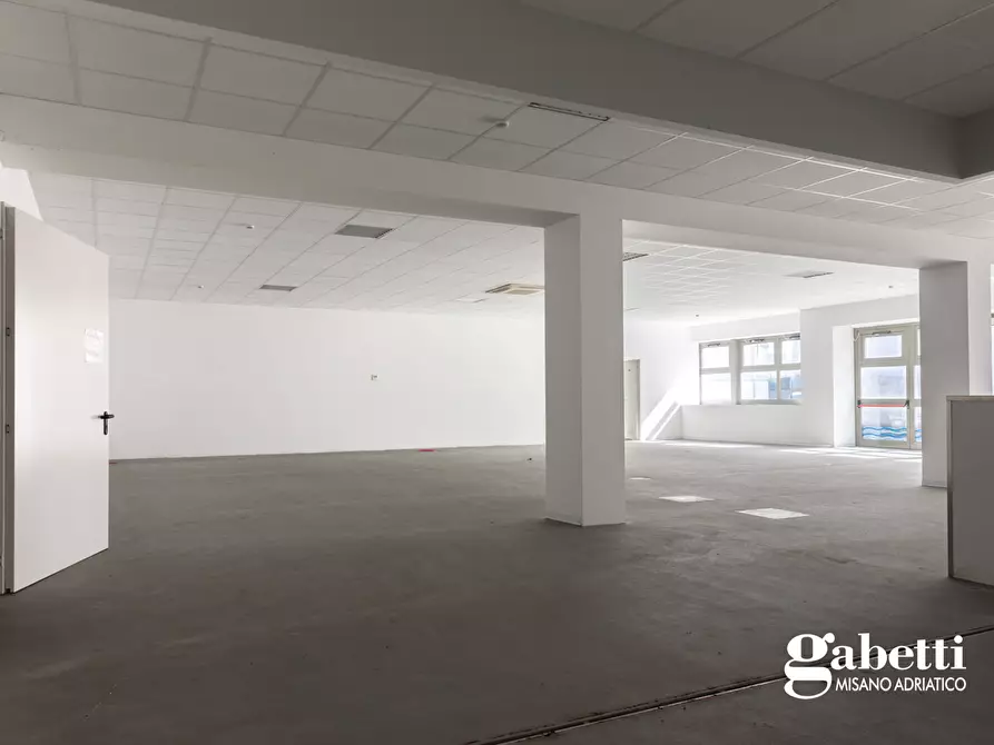 Immagine 14 di Capannone industriale in vendita  in Via Pennabilli, 6 a Riccione