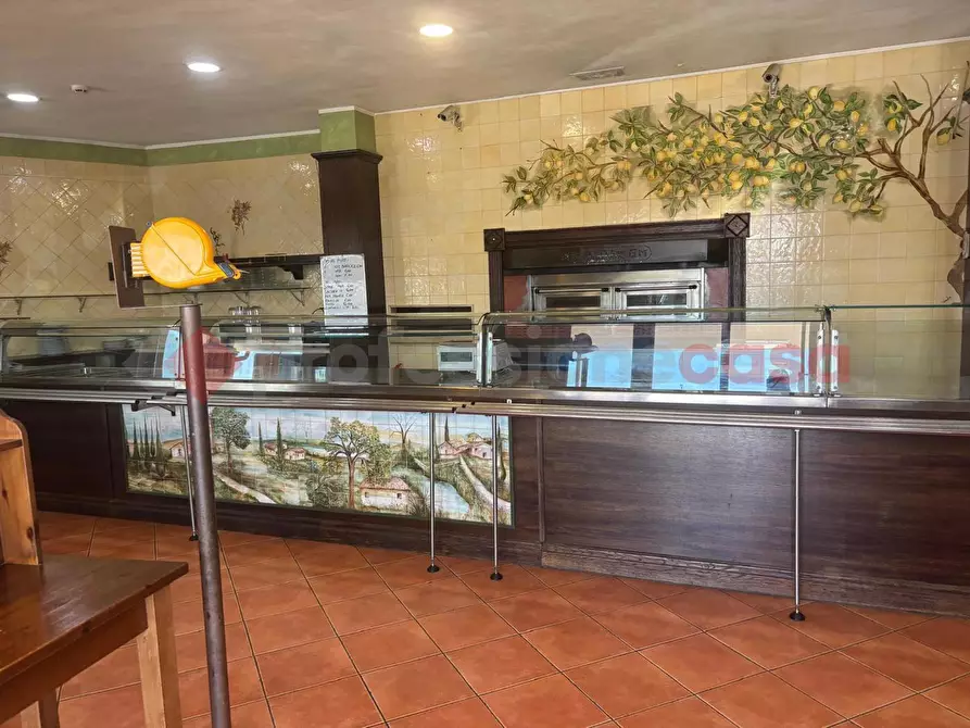 Immagine 5 di Negozio in affitto  in Via Casilina 62.700, snc a Anagni