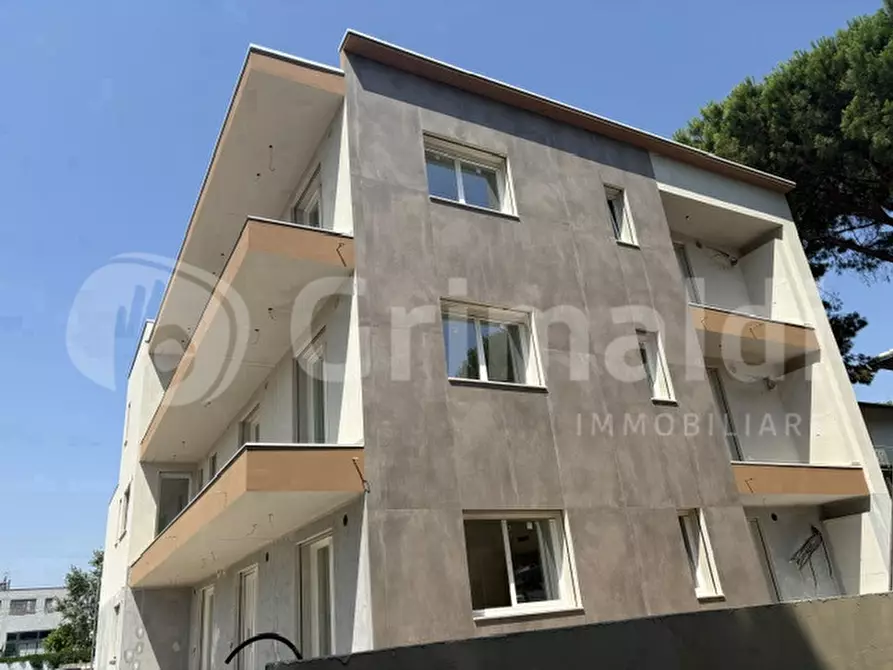 Immagine 6 di Appartamento in vendita  in Via Caduti per la Liberta, 110 a Cervia