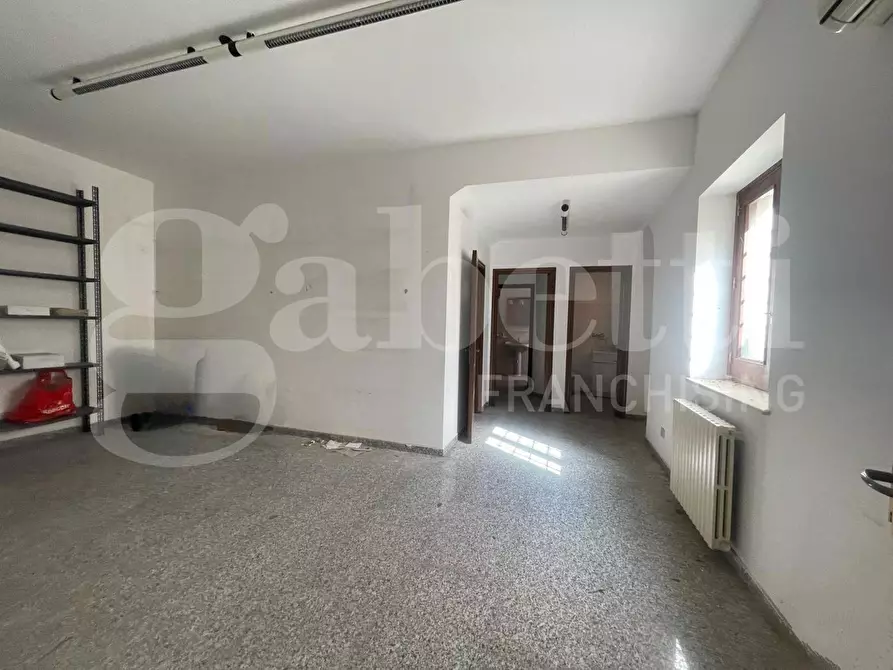 Immagine 23 di Ufficio in vendita  in Via gioacchino iacono, 33 a Comiso