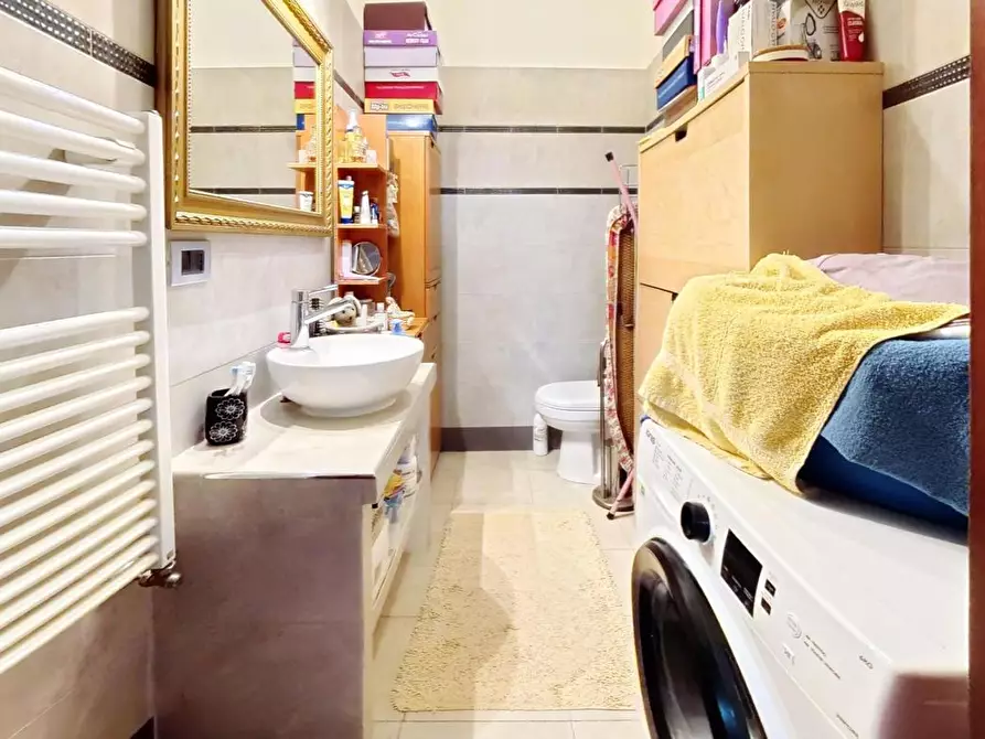 Immagine 23 di Appartamento in vendita  in Via GIUSEPPE BEDUSCHI, 10 a Roma
