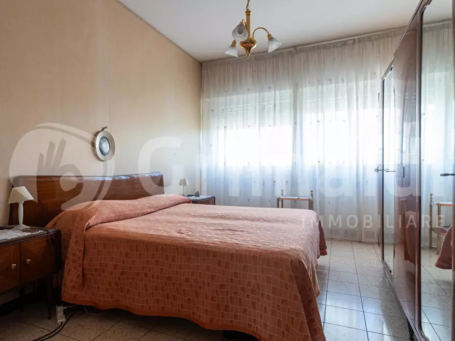 Immagine 29 di Appartamento in vendita  in Via Orio Vergani a Roma